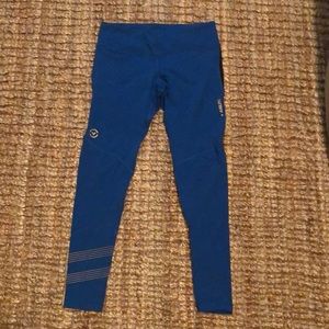 Virus stay cool compression leggings